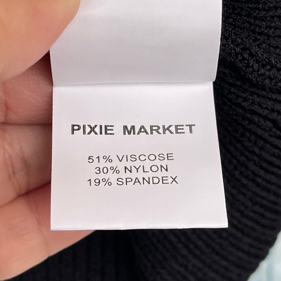 PIXIE MARKET CHIARA KNIT BUSTIER TOP IN BLACK SIZE MEDIUM - Picture 8 of 14